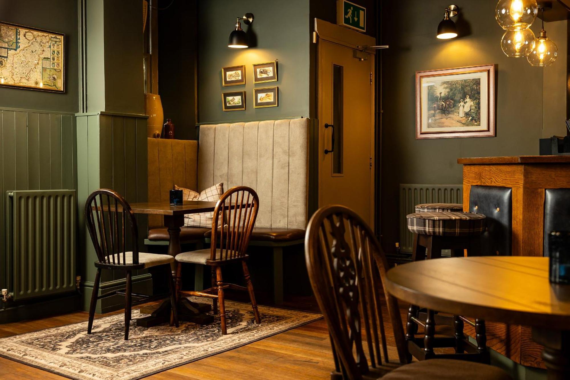 The Olde Coach House Inn آشبي سانت ليدجرز المظهر الخارجي الصورة